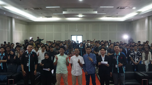 Seminar Nasional Teknik Informatika